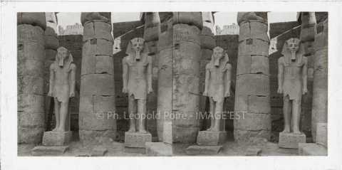Statues de Ramsès II (Louxor)